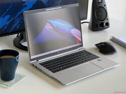 Test du HP EliteBook 1040 G10. Unité de test fournie par campuspoint.de
