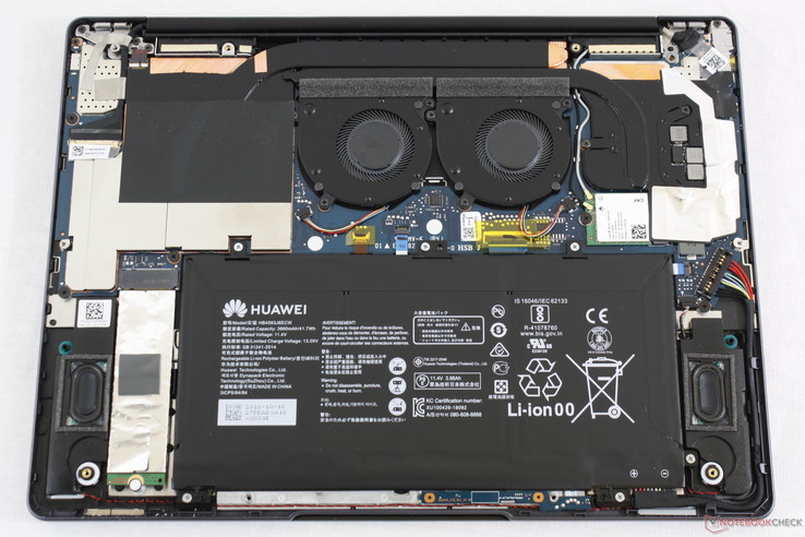 Position unique des ventilateurs et des caloducs du Huawei MateBook 13.