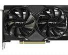 La PNY RTX 5060 Overclocked est dotée d'un refroidisseur à double ventilateur et d'un design entièrement noir. (Source de l'image : Best Buy)