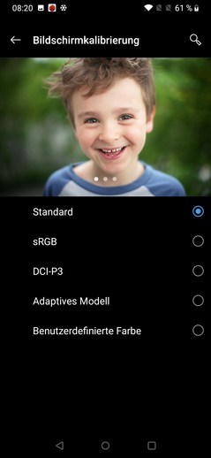 Les options de couleur d'écran du OnePlus 6T.