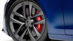 Le nouveau kit de freinage en céramique carbone Plaid de la Model S (image : Tesla)