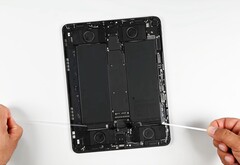 L'iPad Apple est pratiquement impossible à réparer, et le coût élevé des pièces de rechange rend les réparations moins attrayantes. (Source de l'image : iFixit)