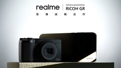 C'est officiel : Un partenariat entre Realme et Ricoh GR prépare déjà l'appareil photo du GT8 Pro à concurrencer le Xiaomi 17 Pro et l'Oppo Find X9 Pro. (Source de l'image : Ricoh/Realme)