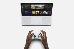 Gaming sur un Surface Laptop Studio et une manette Xbox Series. (Image source : Microsoft)