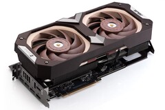 Encore plus épaisse que la RTX 4090 Ti à 4 slots annoncée par la rumeur (Image Source : Asus) 