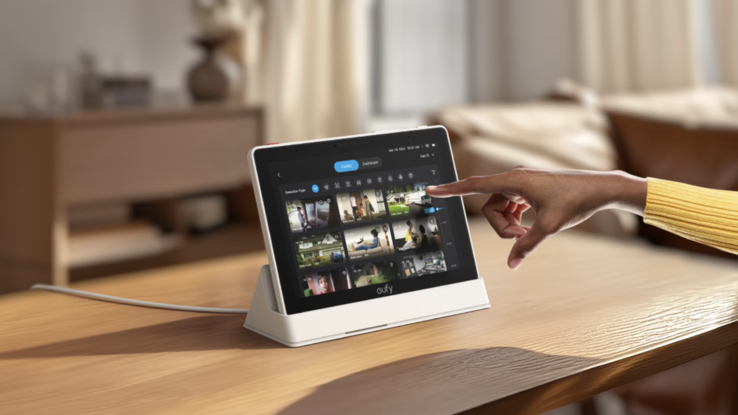 Le Smart Display E10 d'eufy (Source de l'image : eufy via Coolblue)