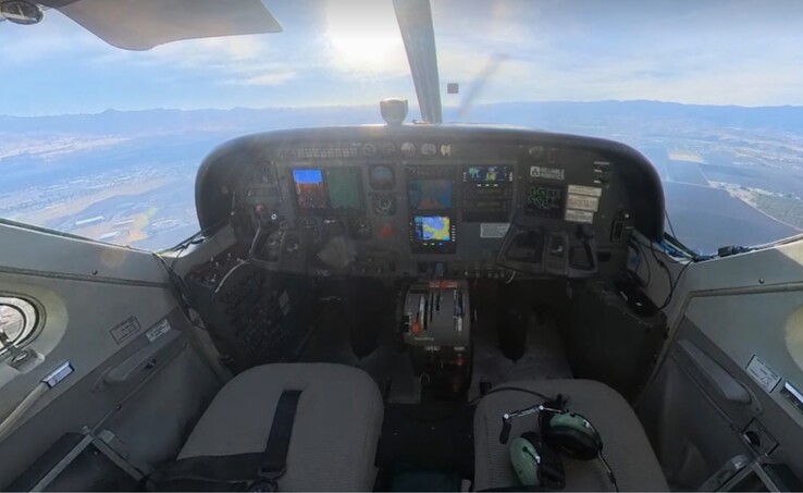 Le vol autonome du Cessna de Reliable Robotics s'est déroulé sans pilote dans le cockpit. (Source : Reliable Robotics)