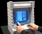 L'Arcadeboy transforme une Game Boy en machine d'arcade avec un écran de 12 pouces (Source : Chris Fletcher)