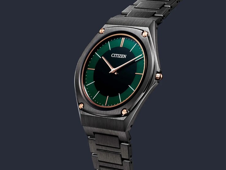 Un boîtier remarquablement fin de 3,88 mm et un bracelet intégré.