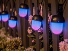 Guirlandes lumineuses chromatiques Govee pour l'extérieur, suspendues à la balustrade