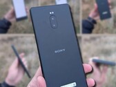 Le prototype Sony Xperia à vendre est doté d'un double appareil photo et d'une mémoire de 6 Go/128 Go. (Source de l'image : OLX - édité)
