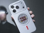 Étui personnalisé Xtrem Instant avec écran E-Ink intégré