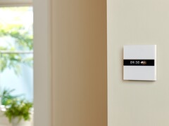 Aqara a lancé le Display Switch V1 en Europe. (Source de l'image : Aqara)