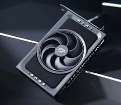 Colorful embarque la GeForce RTX 5070 dans un boîtier remarquablement petit. (Source de l'image : Colorful)