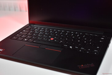 Lenovo ThinkPad E14 Gen 7 : Clavier