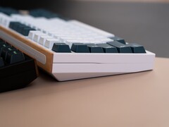 Profil latéral du clavier Soleil