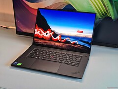 Lenovo ThinkPad T1g Gen 8 (source de l'image : Notebookcheck)