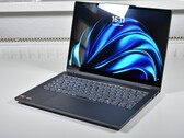Test du Lenovo IdeaPad 5 2-en-1 14AKP10 : AMD Zen5 puissant, stylet, écran OLED abordables