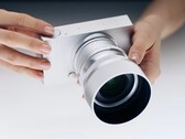Le Sigma BF intègre un capteur plein format dans un boîtier compact en aluminium.
