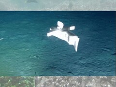 Une image du robot au fond de l&#039;océan (Source de l&#039;image : l&#039;équipe de recherche ; édité)