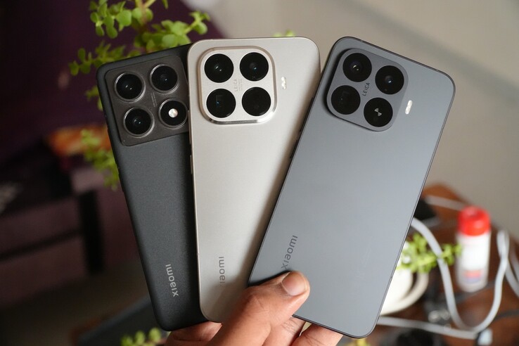 Le Xiaomi 14T Pro, le Xiaomi 15T Pro et le Xiaomi 17T Pro (de gauche à droite)