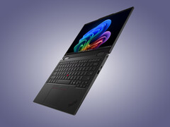Le ThinkPad T14s 2-en-1 Gen 2 contient des touches fléchées de taille normale malgré son encombrement réduit.