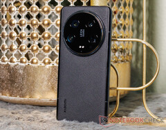 Le Xiaomi 14 Ultra sera probablement vendu à l'international jusqu'à la mi-2025. (Source de l'image : Notebookcheck)