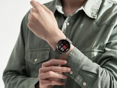 Samsung Galaxy Watch5 dispose désormais d'un verre en cristal de saphir pour les deux variantes. (Image Source : Samsung)
