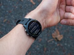 Garmin a publié la mise à jour 20.26 pour la Forerunner 255. (Source de l'image : Garmin)
