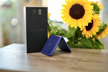 En mode « tente », vous pouvez installer le téléphone comme s'il était monté sur un trépied.