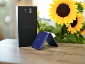 C'est un appareil d'exception, mais d'autres fabricants proposent désormais des alternatives au Razr Ultra 2026 (Razr 70 Ultra) qui sont tout aussi performantes.