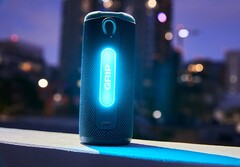 La couleur et la luminosité de la lumière intégrée peuvent être réglées à partir de l&#039;application JBL Portable (Source d&#039;image : JBL)