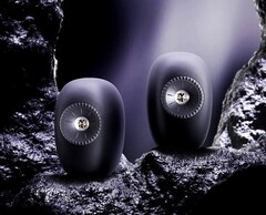 Le KEF LS Luxe est équipé d'un haut-parleur coaxial de 165 millimètres.