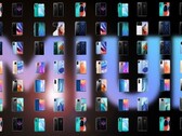 Des dizaines de modèles de smartphones Xiaomi, Redmi, Poco et Black Shark sont susceptibles d'être éligibles à une mise à jour MIUI 13. (Image source : Xiaomi/MIUI 12 Updates - edited)