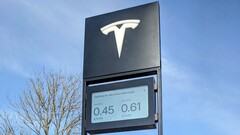 Certains Superchargers Tesla sont désormais configurés comme des stations-service (image : c_schwarzer/X)