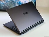 Test du XMG Pro 16 (E25) : RTX 5070 Ti et RAM 128 Go pour un PC jeu / station de travail
