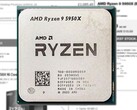 L'AMD Ryzen 9 5950X a fait l'objet de prix impitoyables de la part de certains détaillants. (Source de l'image : AMD/vieux - édité)