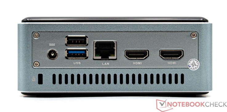 Arrière, port réseau (19 V ; 4,74 A), 1x USB 3.2, 1x USB 2.0, 2,5G LAN, 2x HDMI 2.0