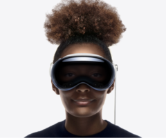 Le casque Apple Vision Pro a fait l&#039;objet d&#039;au moins une critique digne d&#039;intérêt. (Source : Apple)