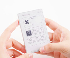 Xteink X3 est l'un des plus petits e-readers du marché avec un écran de 3,7 pouces.