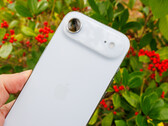 L'iPhone Air 2 devrait pallier les lacunes de son prédécesseur, illustré ici.