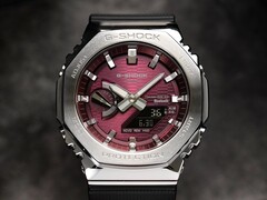 Les montres G-Shock G-Steel GBM-2100A de Casio (variante 4B en photo) sont arrivées dans de nouveaux pays européens. (Source de l'image : Casio)