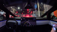 Cybertruck FSD en action (Source de l'image : WholeMars/YT)