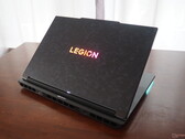 Extravagant, et pas seulement en termes de matériel : Lenovo Legion 9 18. (Source de l'image : Notebookcheck)