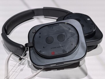Nothing Headphone (1) Black (source de l'image : Notebookcheck)