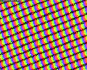 Sous-pixels granuleux à travers la couche de recouvrement mate