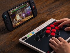 Une manette d&#039;arcade 8BitDo connectée à une Nintendo Switch 2 (source d&#039;image : 8BitDo)