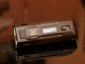 Lampe de poche EDC37 de Nitecore (image : Andreas Sebayang/Notebookcheck)