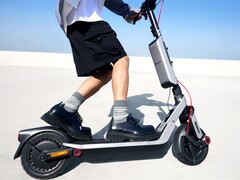 Les scooters eKickScooter Ninebot E3 et E3 Pro de Segway seront bientôt lancés en Europe. (Source de l'image : Segway)