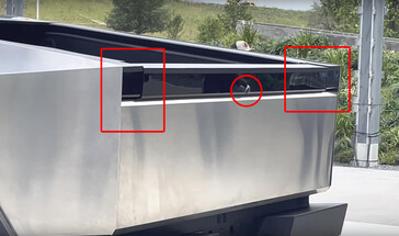 Le hayon semble avoir besoin d'un ajustement, tandis qu'une caméra de recul est discrètement cachée juste sous la barre de feux arrière. (Source de l'image : Farzad Mesbahi sur YouTube)